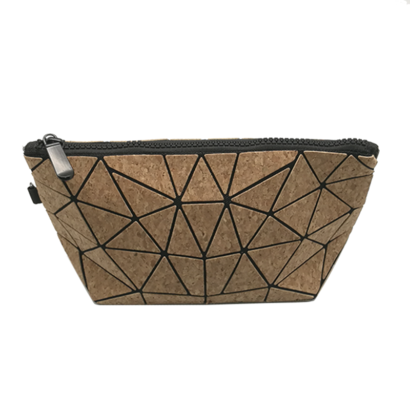 LM18-PENBAG02
